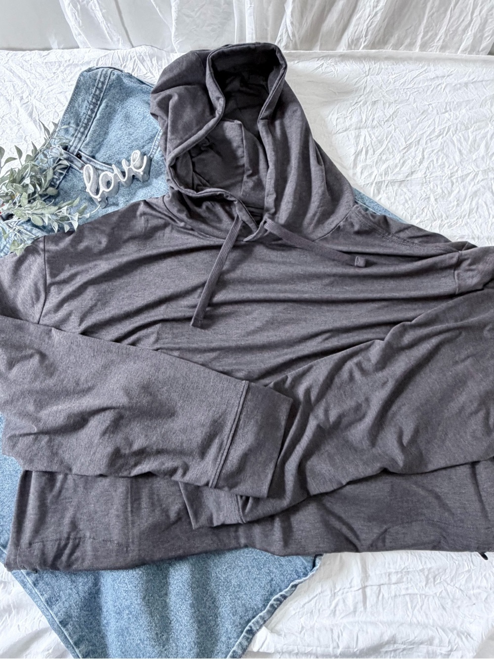 Fresh Clean Threads Dark Gray Lightweight Hooded Pullover Sweatshirt - Picture 1 of 8
